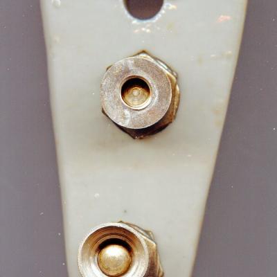 Isolatore001