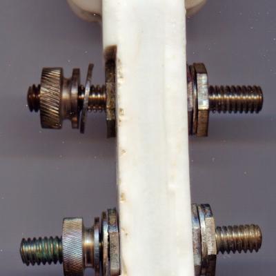 Isolatore002