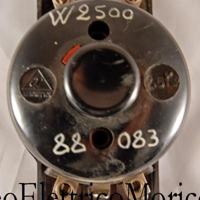 Ang 8906